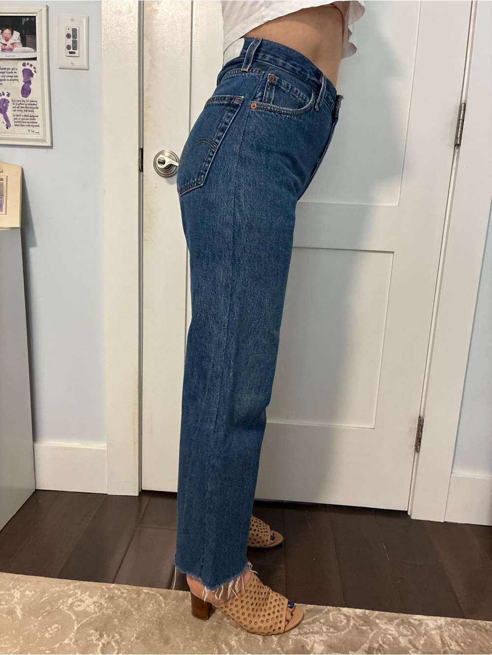 Re/Done Women's Wide-Leg Jeans in Dark Blue Denim - Picture 4 of 4